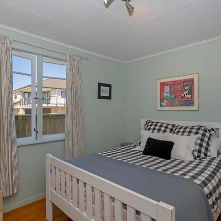 Rooftops Accommodation Whitianga Exterior photo