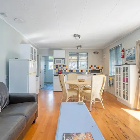 Rooftops Accommodation Whitianga Exterior photo
